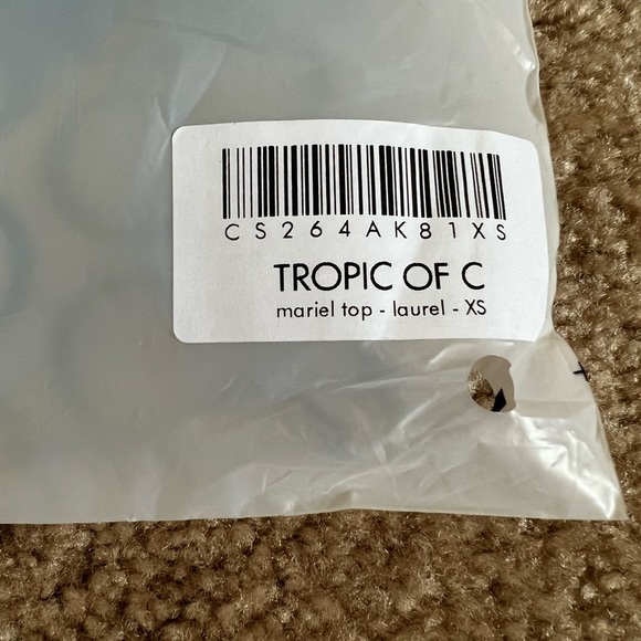 NWT Tropic of C mariel bikini top in laurel - Picture 4 of 7